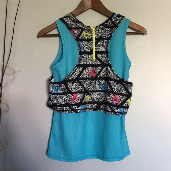 Triple Flip outfit - Picture 3 of 6